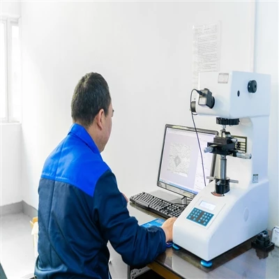 Producătorii cu șuruburi hardware controlează strict calitatea și se pregătes...