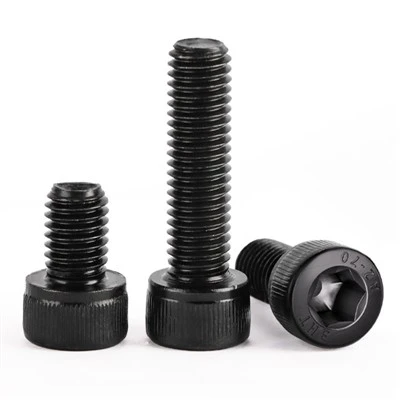 8-32 Șurub de cap cu oțel de oțel negru carbon